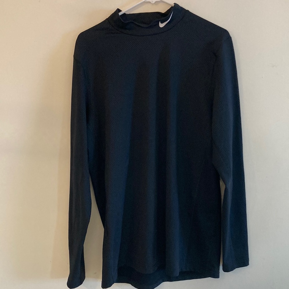 Nike Dri-fit long sleeve shirt